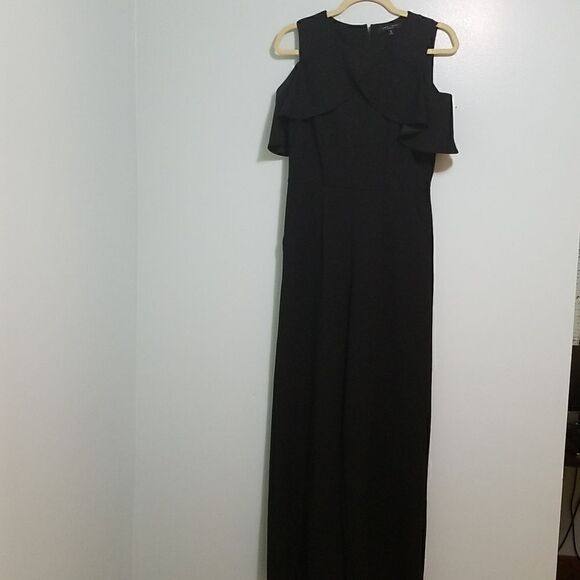 Romeo & Juliet black, off the shoulder jumpsuit. Size S. - Picture 1 of 7